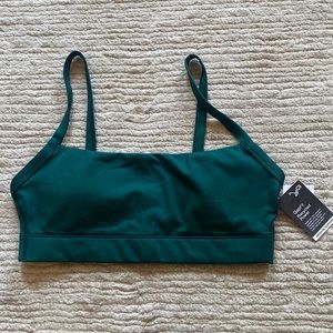 Gap Fit Medium Support Sports Bra